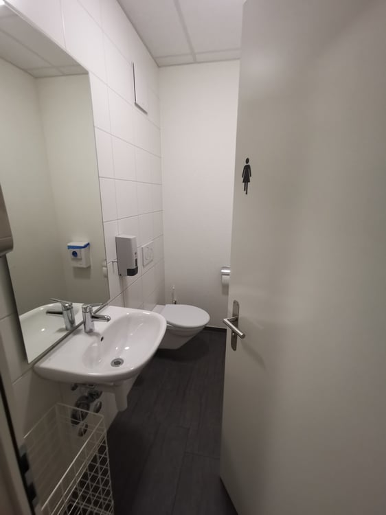 Gewerbe- und Büroräumlichkeiten warten auf neue Mieter 5