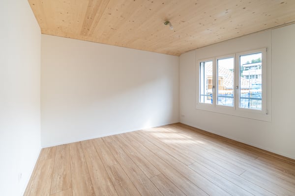 1.5 Zimmer Neubau Maisonettewohnung über dem Nebel in Einsiedeln 10