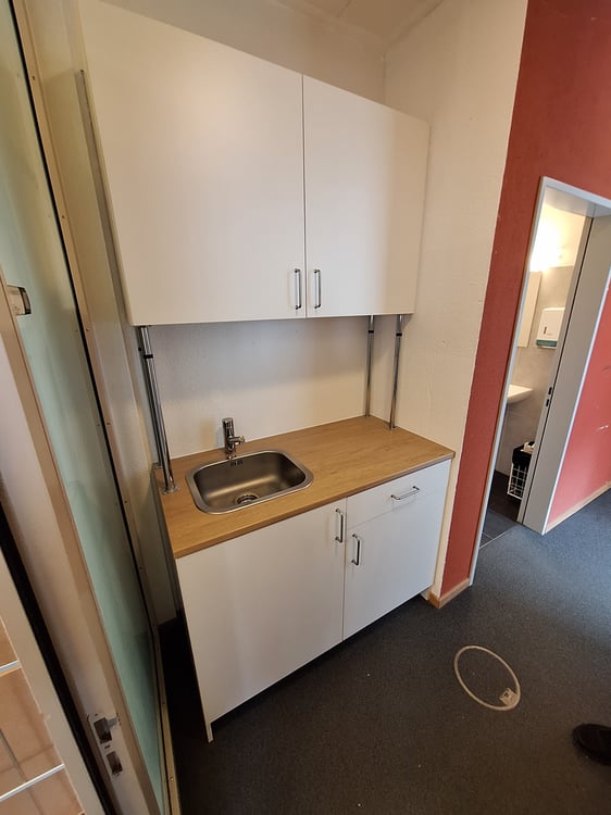 Ihr neues Büro im steuergünstigen Schindellegi? 4