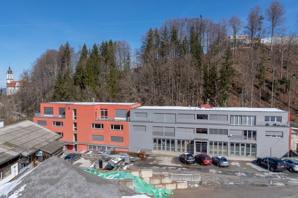 Ihr neues Büro im steuergünstigen Schindellegi? 5