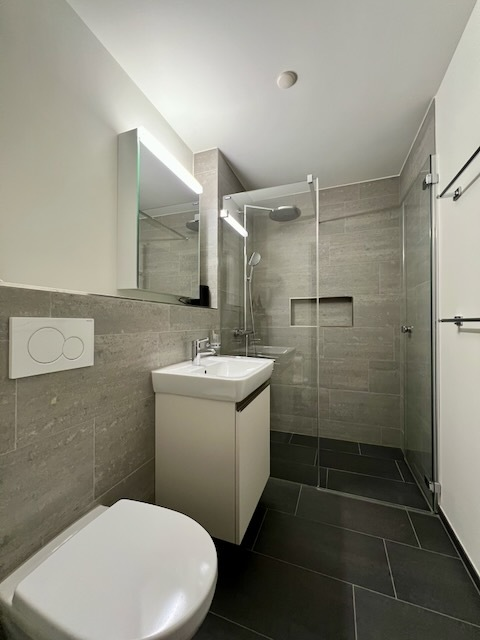 Grosszügige 1.5 Zimmerwohnung mit Blick ins Grüne 7