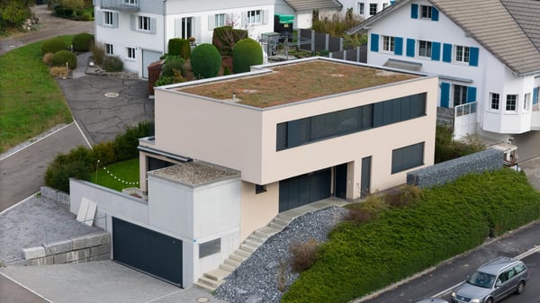 Exklusives 5.5-Zimmer-Einfamilienhaus mit hochwertigem Eigentumsstandard und grosszügigem Garten 21