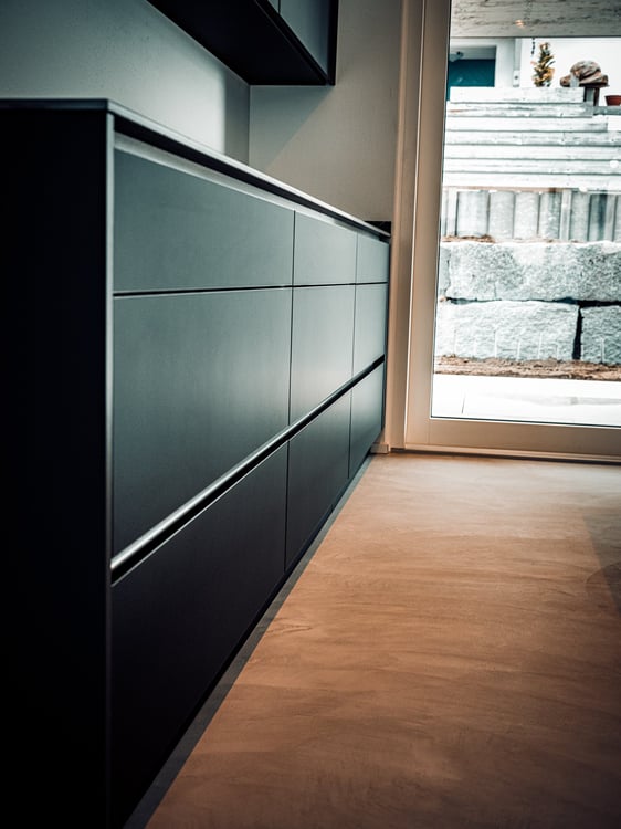 Exklusives 5.5-Zimmer-Einfamilienhaus mit hochwertigem Eigentumsstandard und grosszügigem Garten 3