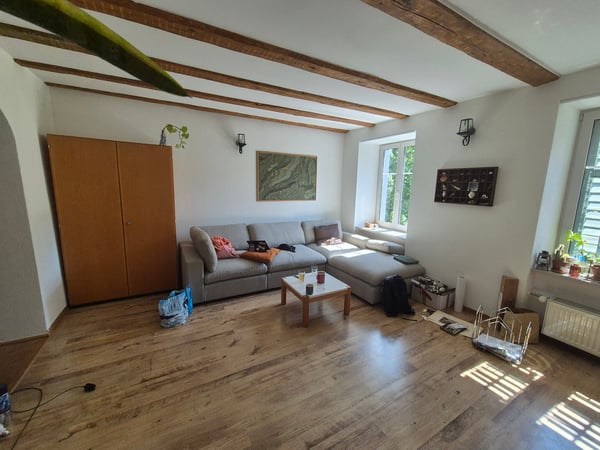 Charmante Dachwohnung auf zwei Etagen – zentral in Glarus 5