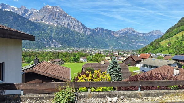 Einfamilienhaus mit traumhafter Aussicht und Umschwung 6