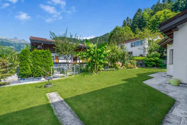 Doppeleinfamilienhaus mit atemberaubender Panoramaaussicht 9