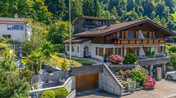 Doppeleinfamilienhaus mit atemberaubender Panoramaaussicht 6