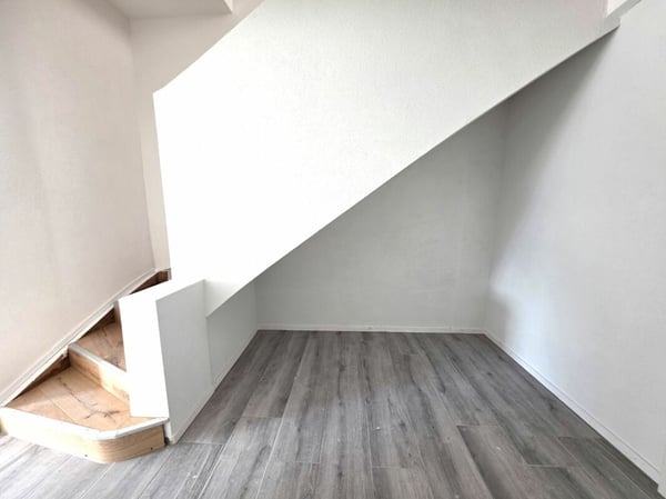 4-Zimmer-Reihenhaus mit Einliegerwohnung 9