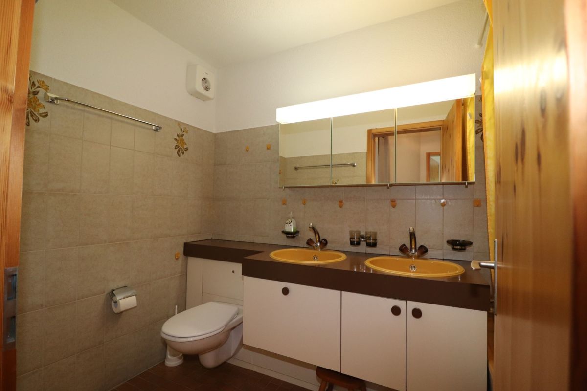 3 1/2 Zimmer-Wohnung mit Balkon