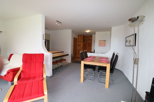 3 1/2 Zimmer-Wohnung mit Balkon 7