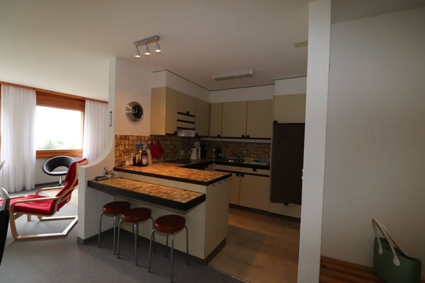 3 1/2 Zimmer-Wohnung mit Balkon 4