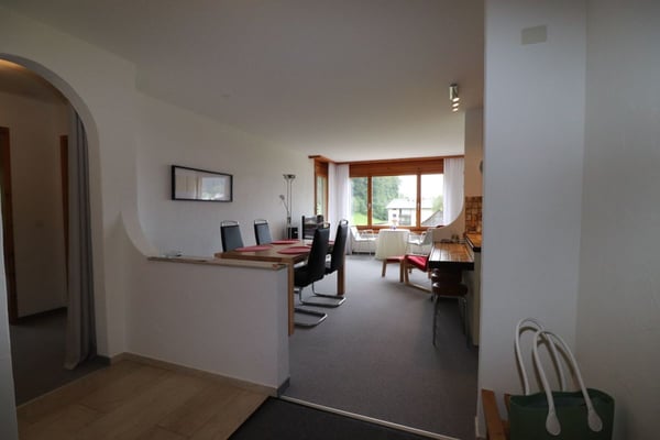 3 1/2 Zimmer-Wohnung mit Balkon 5