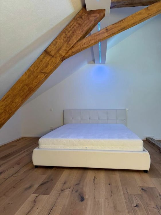 4-Zimmer-Reihenhaus mit Einliegerwohnung 5