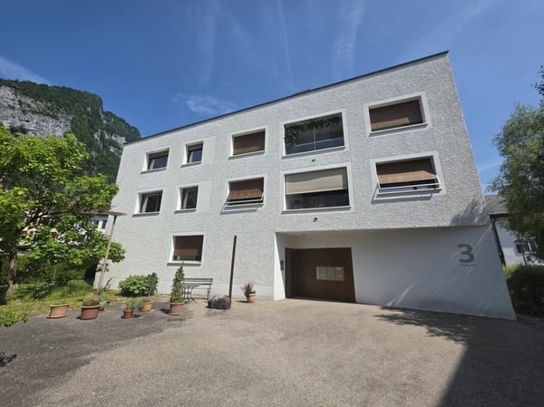 3 1/2 Zimmer-Wohnung im Zentrum von Näfels