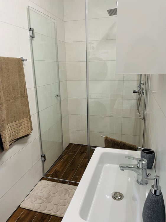 Exklusiv wohnen mit Fitness und Wellnessmöglichkeit kostenlos dabei 13