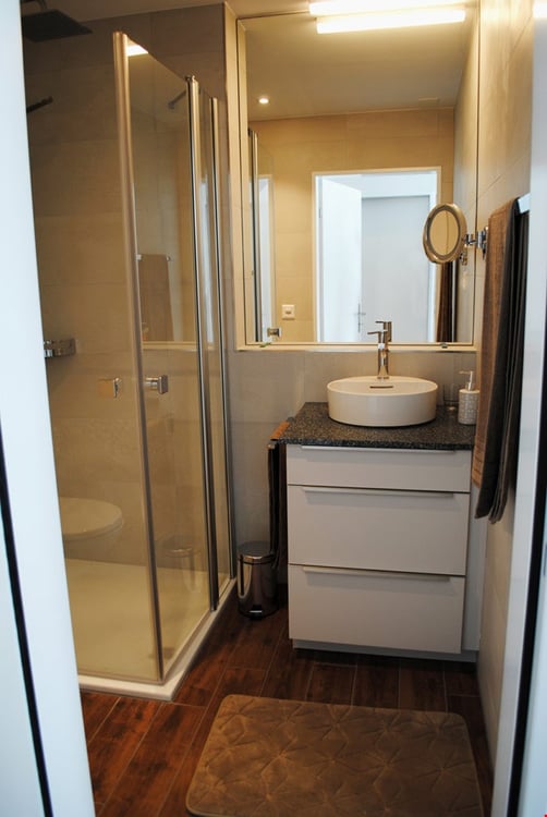 Möbliertes Studio mit Fitness und Wellnessraum 9