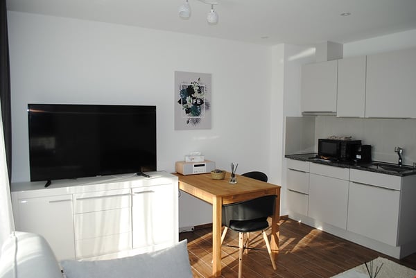 Möbliertes Studio mit Fitness und Wellnessraum 1