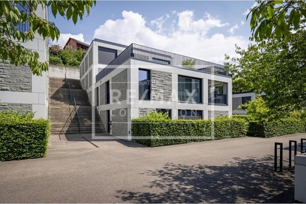 Premium Attika-Maisonette mit Seesicht 12