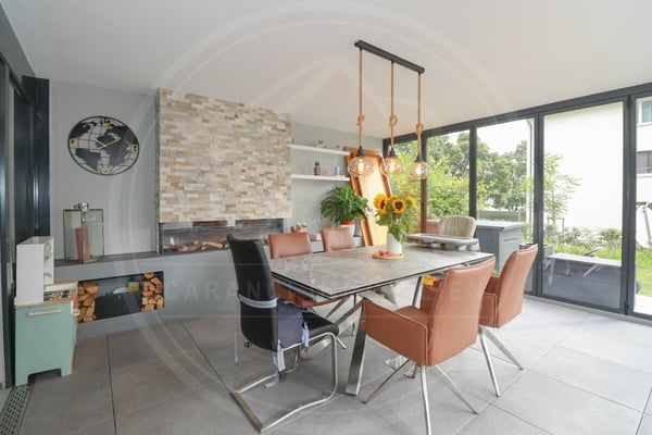 RESERVIERT - Exklusive 5½-Zimmer-Gartenwohnung mit Wintergarten - Wohnen im Grünen nahe Zürich & Zug 7