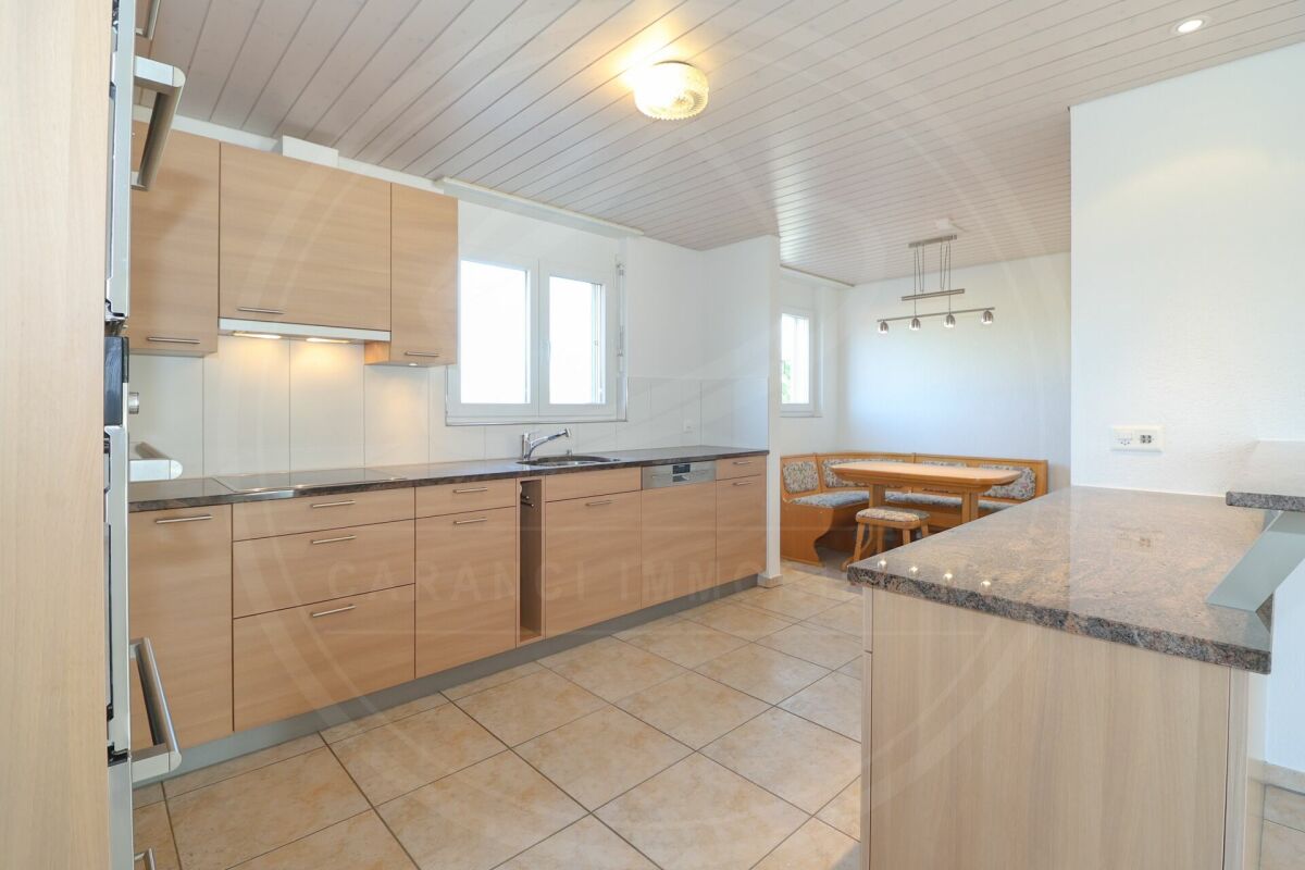Grosszügige 3½-Zimmer-Wohnung im 1. OG in Birrhard zu vermieten