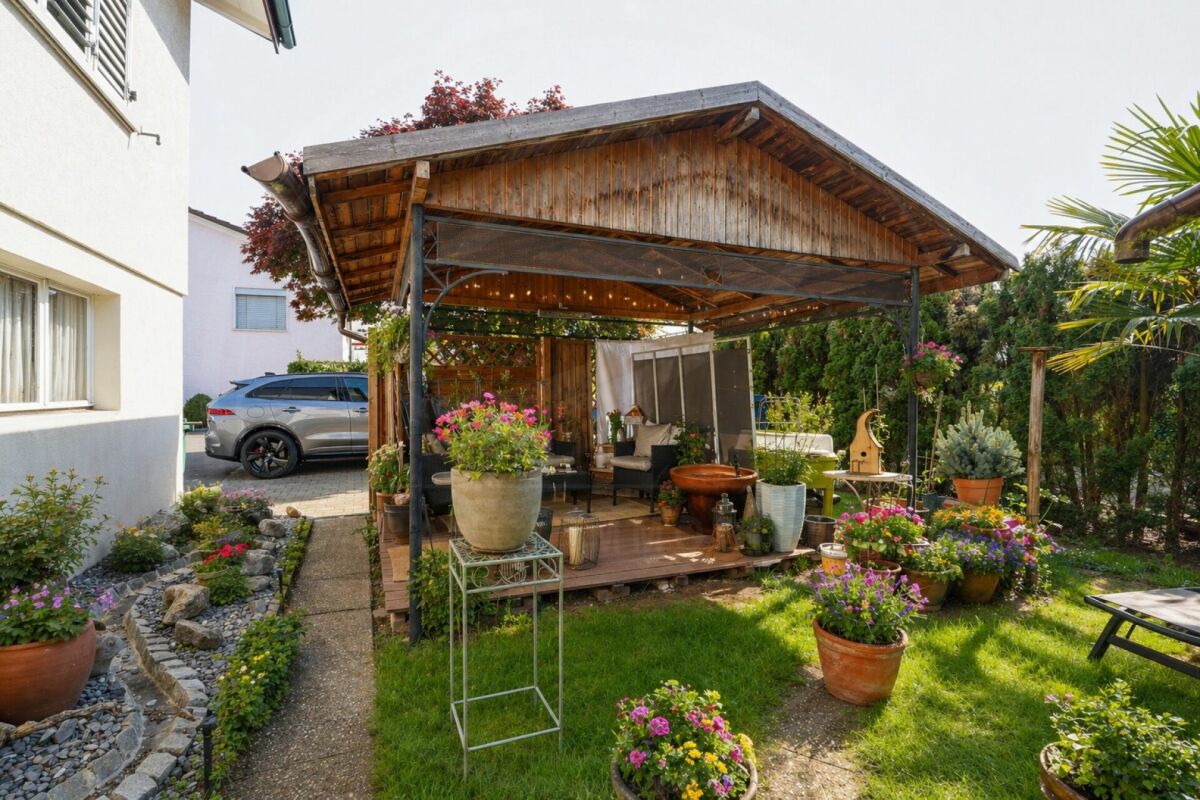 RESERVIERT - Einfamilienhaus mit Ausbau- und Gestaltungsmöglichkeiten