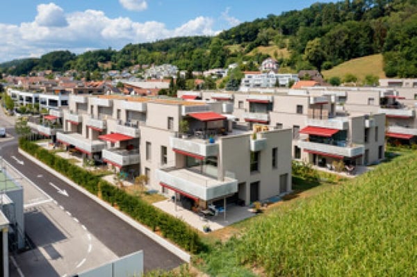 Moderne 2½-Zimmer-Wohnung ab sofort zu vermieten 2