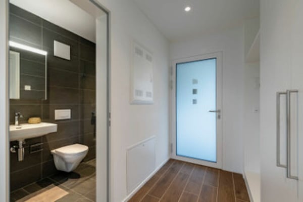 Moderne 2½-Zimmer-Wohnung ab sofort zu vermieten 6