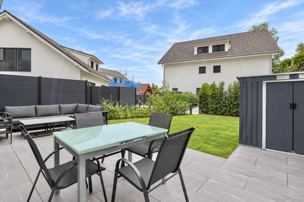 Grosszügiges Doppeleinfamilienhaus mit viel Platz für die ganze Familie in Birrhard 5