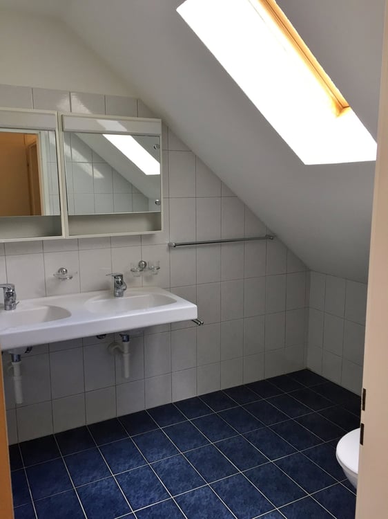 Sonnige 3.5-Zimmer-Wohnung mit Balkon in Obfelden 6