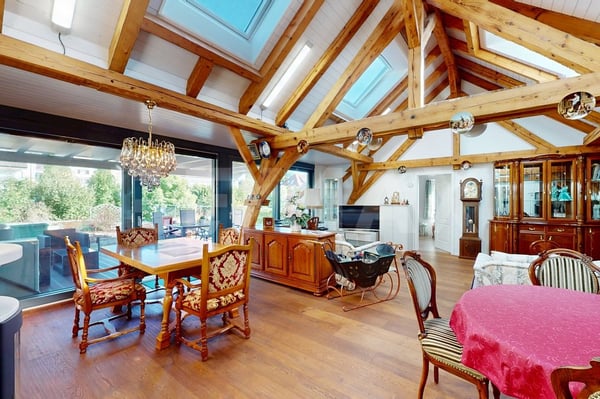 MFH Umbau-Projekt 3 - 4 Wohnungen im EG oder Praxis, Büro, Gewerbe; im OG: TOP 3.5 Zi-Dachwohnung 7