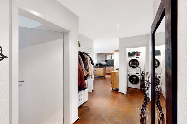 familienfreundlich und zentral in Safenwil 130 m² Nettowohnfläche + 15 m² Balkon 5