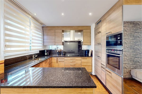 familienfreundlich und zentral in Safenwil 130 m² Nettowohnfläche + 15 m² Balkon 2