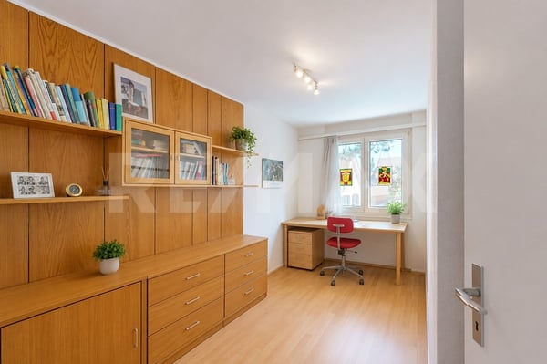 Charmante 4.5-Zimmer-Eigentumswohnung mit Balkon in der historischen Altstadt von Lenzburg 5