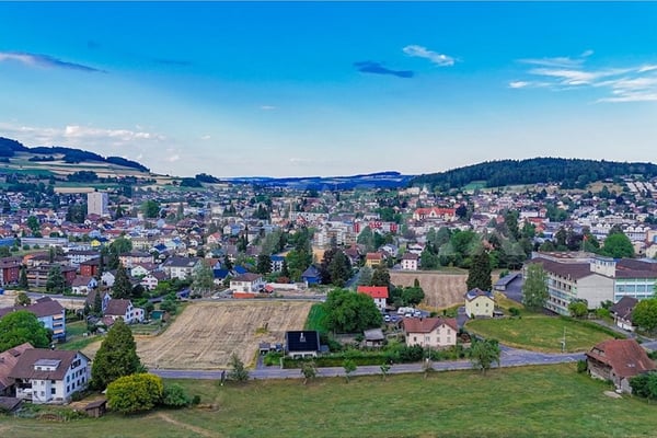 Grosszügiges Bauland mit attraktivem Entwicklungspotenzial 2