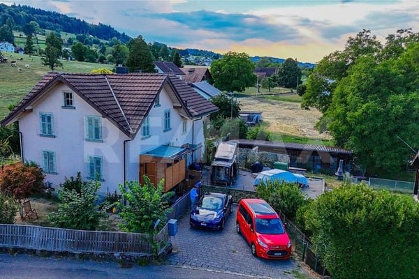 Grosszügiges Bauland mit attraktivem Entwicklungspotenzial 3
