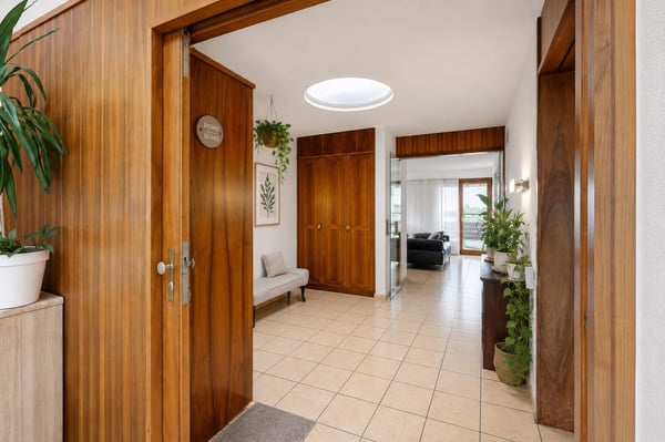 Attika-Penthouse im Zentrum - Cheminée, 2 Parkplätze inklusive, neue Pelletheizung 9