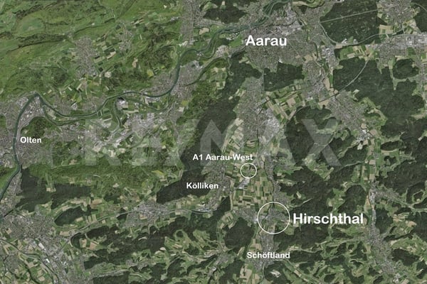 Bauland, 1'343 m², Bauzone W2A, Villen-Hanglage, unverbaubare Weitsicht, nahe A1 und Aarau 8