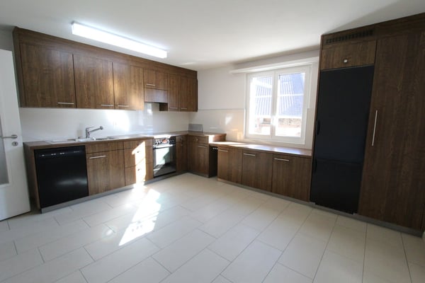 VIEL PLATZ IN IHREM NEUEN ZUHAUSE - Grosszügige 4.5-Zimmer-Wohnung zu vermieten. 6