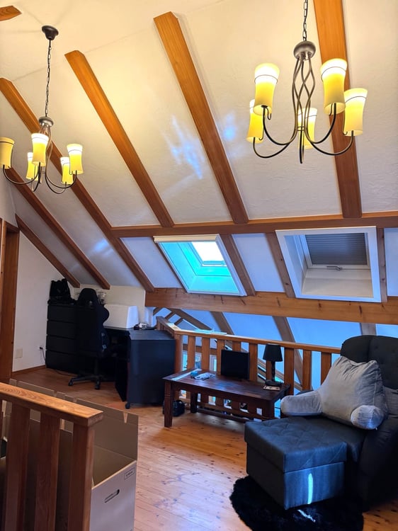 VIEL PLATZ IN IHREM NEUEN ZUHAUSE - Grosszügige 4.5-Zimmer-Maisonettewohnung zu vermieten. 5