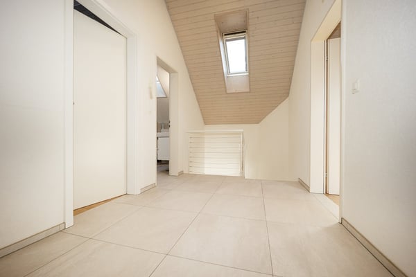Attraktive 5,5-Zimmer-Dach-Maisonette-Eigentumswohnung in Mellingen 11