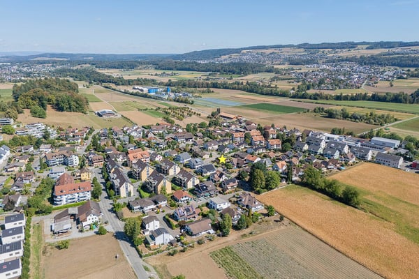 Freistehendes 5,5-Zimmer-Einfamilienhaus mit Wintergarten und attraktivem Grundstück 4