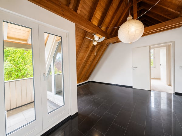Charmante 4-Zimmer-Maisonette-Wohnung mit Bewilligung für Balkon - zentrale Lage 5