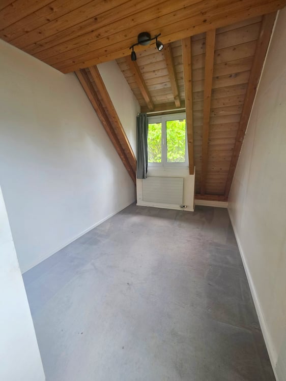 Charmante 4-Zimmer-Maisonette-Wohnung mit Bewilligung für Balkon - zentrale Lage 7