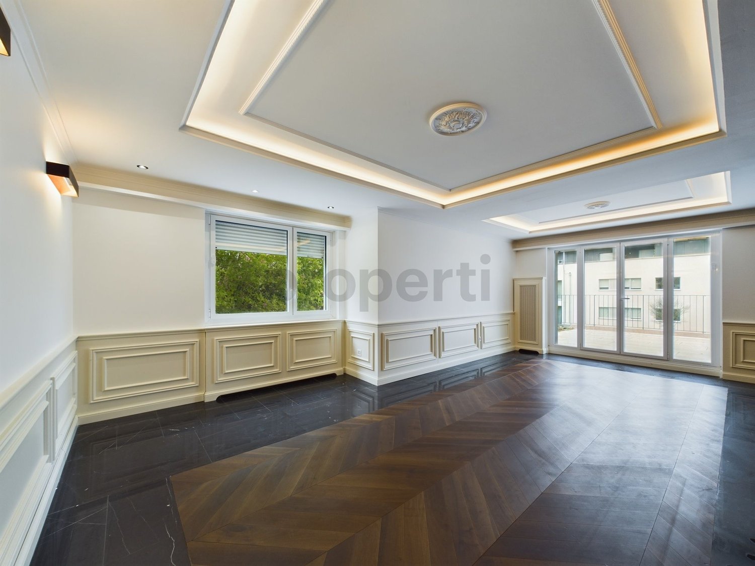 Bild Moderne 5.5 Zimmer-Wohnung mit grosszügiger Terrasse und Garten in Küsnacht