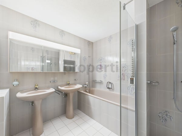 Sonnige 1.5-Zimmer-Wohnung mit Seesicht 10