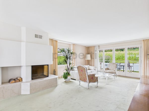 Sonnige 1.5-Zimmer-Wohnung mit Seesicht 1