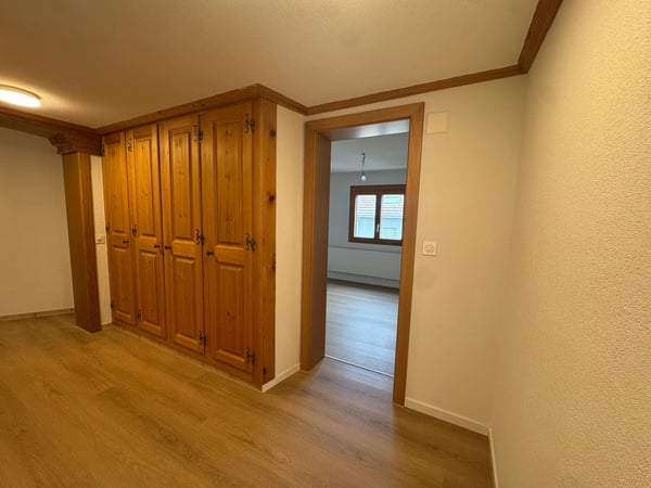 Renovierte 1.5-Zimmer Wohnung in Einsiedeln 8