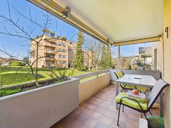 Familienfreundliches Wohnen: Renovierte 1.5-Zimmer-Wohnung in Toplage Zollikerberg 9