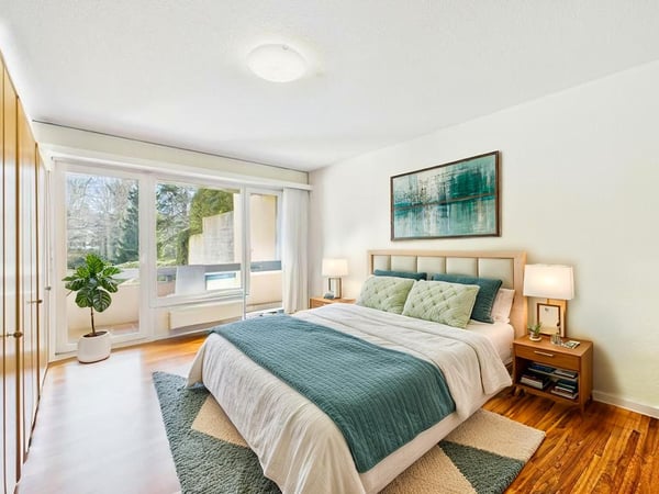 Familienfreundliches Wohnen: Renovierte 1.5-Zimmer-Wohnung in Toplage Zollikerberg 4