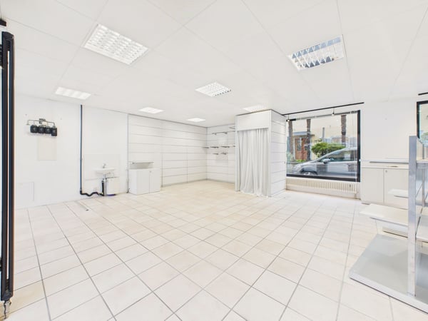 Affascinante spazio commerciale ad Ascona 2